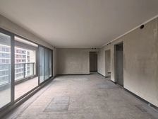 礼嘉龙湖天街旁 公园里看江四房大横厅