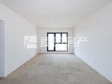 位置好 19年社区 可谈价格 集中供暖 双阳台 景粼原著西区