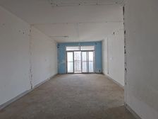 南桥寺中医院旁 清水大3房 住家安静 紧邻轻轨站 诚心出售