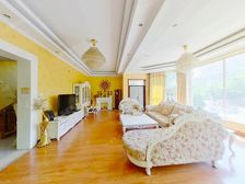 北京太阳城,独栋别墅,纯地上三层,精装修,看房方便