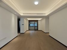 渝北照母山万科星光森林 精装四室 南向高层 满二房源