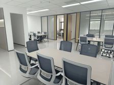 中湾广场海关大厦155平朝南精装全新首次出租带家具