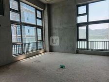 一线江景 中建·宜昌之星Loft公寓 转角边户 挑高