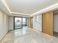 新出璞樾春秋 精装修未住 好楼层 随时看房