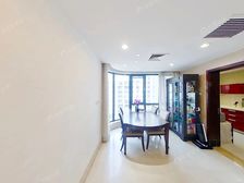 天鹅湾南区 南北通透两居 中间位置 正观小区园林