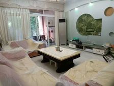 正南警官苑4室2厅精装修