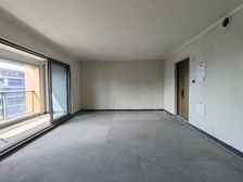 不靠轻轨 重庆融创壹号院一期大平层 横厅四房