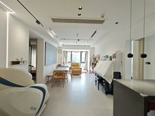 中央公园一环龙湖天街旁。中央公园祥云 拎包入住 房源保真!