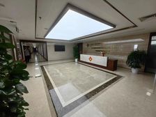 白堆子地铁口 创景大厦2625平 整层精装修国企风格拎包办公