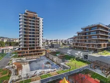 伊斯坦布尔于姆拉尼耶(ümraniye)地理位置优越的建筑群