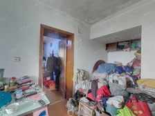 一梯四户,大开间,环境优美,居家装修,诚意出售