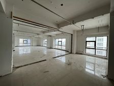 双地铁(央企自持 租期稳定 含税开票)低公摊 可定制装修