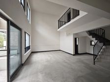 沙坪坝区 俊峰山万里 一房 220万