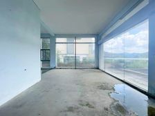 颐和高尔夫庄园 南北通透 湖景别墅 有电梯带泳池 低密度社区