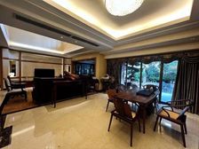 万科红郡独栋别墅 东南向 豪华装修 拎包入住 业主诚意出售