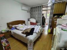 金丰小区 一楼带花园 地1铁口 周边商业配套齐全