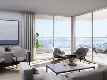 西班牙福恩吉罗拉市中心带大露台的房产