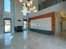 安塔利亚贝莱克海滩附近的特殊设计别墅