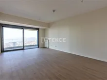 卡尔塔尔(Kartal)带阳台的海景和岛景公寓