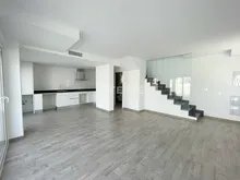 大阿拉坎特(Gran Alacant)带私人泳池的半独立式别