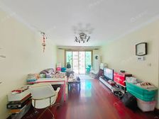 中x位置,中区南北通三房,看房提前预约,采光无遮挡