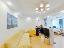 小区第二排,中间楼层。诚心出售