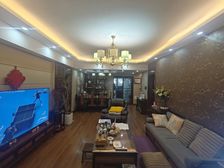 沙坪坝区 万科金色悦城三期 四房 336万