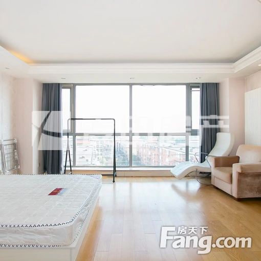 瞰都国际1室1厅精装修