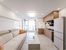 天鹅湾北区1室1厅豪华装修