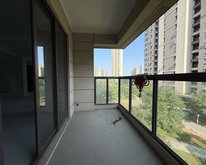 中旅城(星旅城)4室2厅2卫南朝向257.0万元/套出售