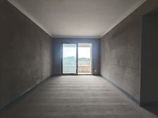 荣盛城看湖 清水三房63万!