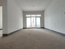 天邻山水南区 三房 48万