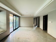 中央公园龙湖天街旁轻轨洋房。100平花园 绿城春溪云庐 保真