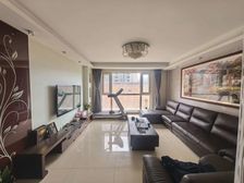 银河湾4室2厅2卫南朝向309.0万元/套出售