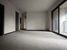 龙湖焕城汐林 横厅三房 96万 朝中庭!