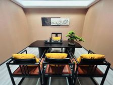 慧科大厦新出房68平米 精装带家具