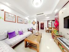 绿地新上小三房,装修保养好,业主诚意出售