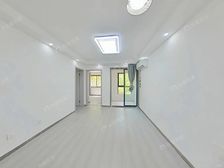 该房全新装修无居住,生活设施齐全,诚意出售有钥匙