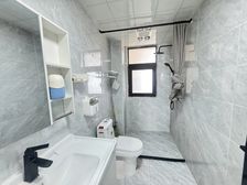 秀山信达城四期 3房 750000.0 南北通透,业主急售,性价比高,VR房,视频房