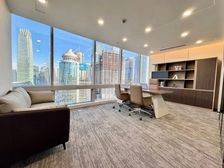 【京城】国贸银泰华贸正大 嘉里435平精装修 5元特价急租