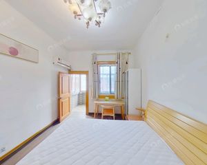 新上小河路,双文澜,满五年,随时可以看房诚心卖