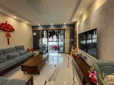 省府房 地铁口 精装三房 拎包入住