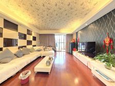 尚玲珑 前排景观房 大四房四开间朝南 万科统装