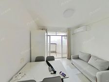 额外附送10平方额外面积。看中还能谈哦!二梯队中北书包房。