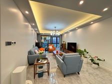 南滨路 金辉长江铭著三房280万