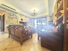 一线江景,大坪 商品住宅 电梯房 精装好房 交通便捷 近医院