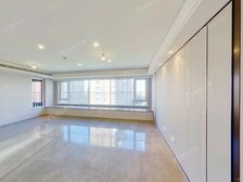 送车位,滨江品质,大四房,边套户型,开发商精装修,视野开阔