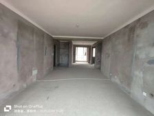 伊滨区,伊河湿地公园旁,公务员小区,大4室,河景房,单价5千