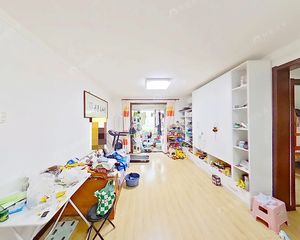 品质社区· 南北通透2居 全明户型 靠谱出售 看房方便