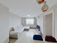 金隅泰和园 优质三居室 南北通透 楼层好 诚售 看房方便